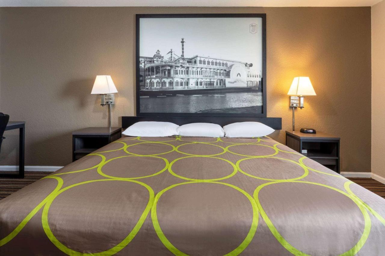 Desoto Inn & Suites Missouri Valley Εξωτερικό φωτογραφία