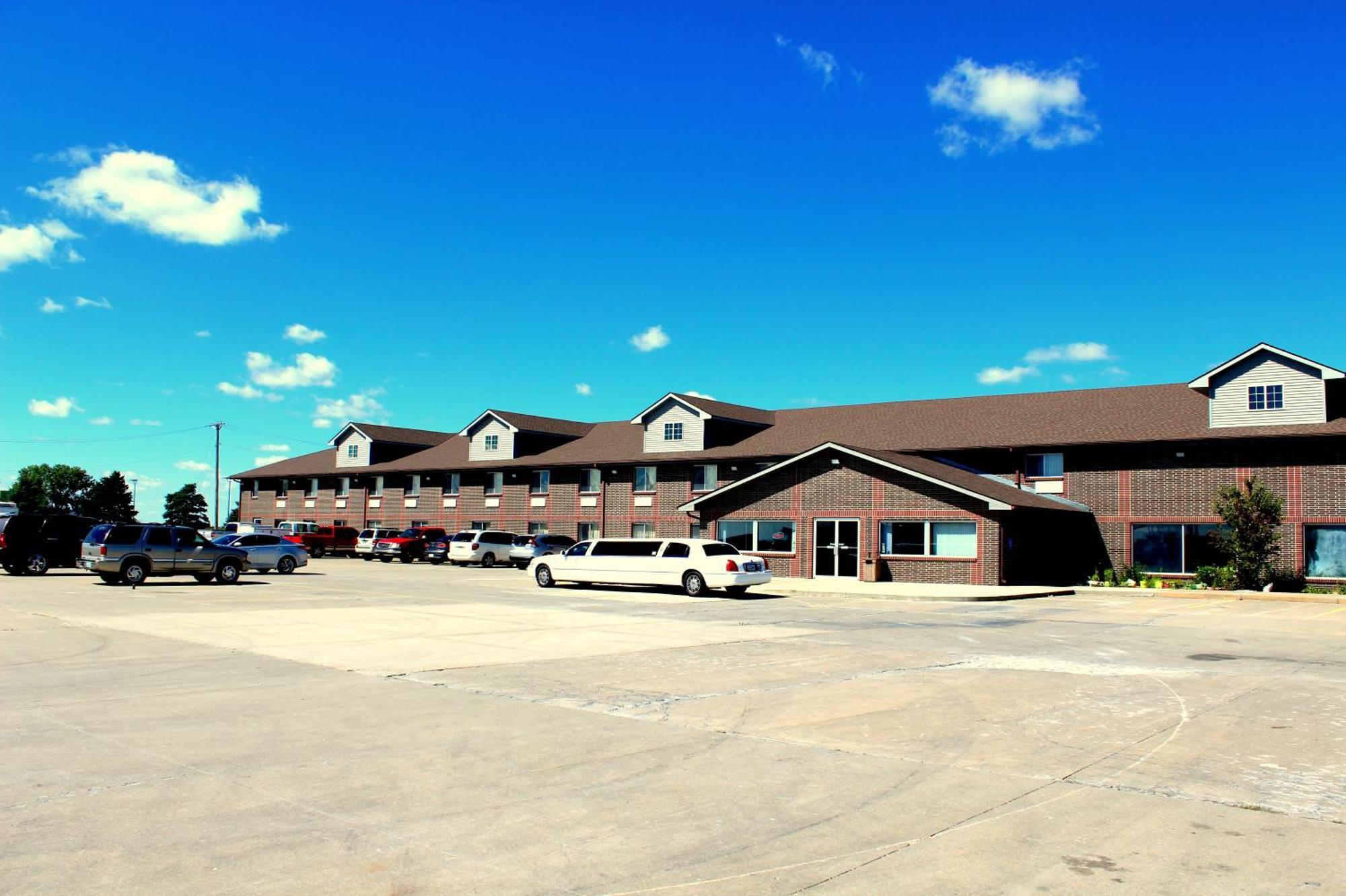 Desoto Inn & Suites Missouri Valley Εξωτερικό φωτογραφία