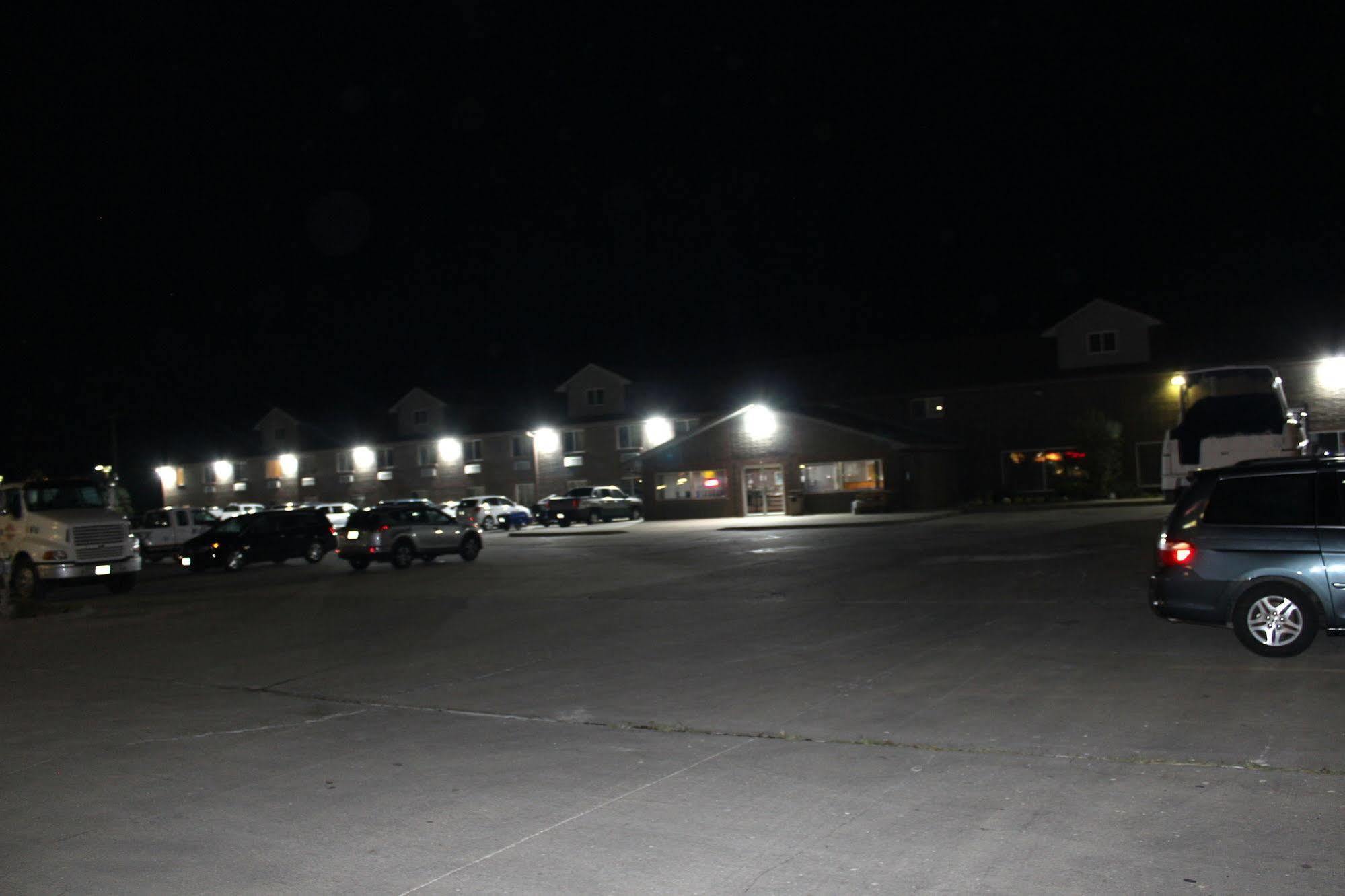 Desoto Inn & Suites Missouri Valley Εξωτερικό φωτογραφία